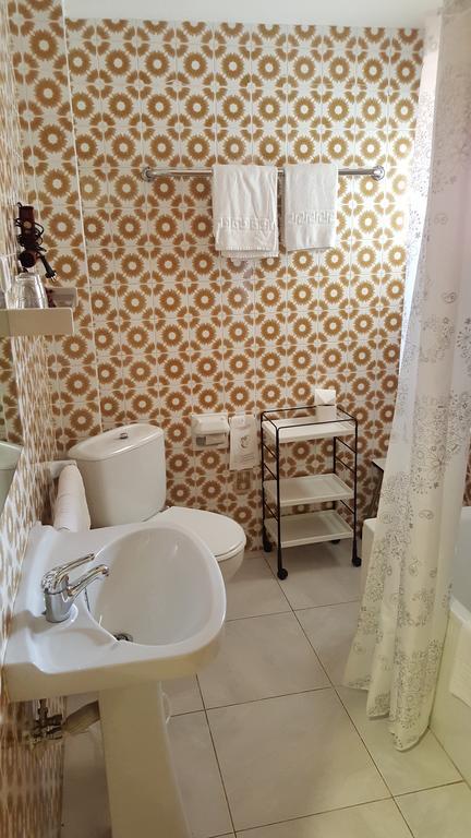 Hostal Residencia Catalina بالاموس المظهر الخارجي الصورة