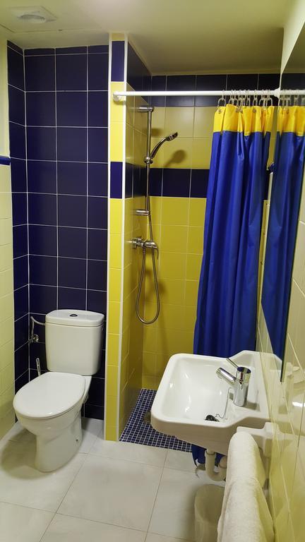 Hostal Residencia Catalina بالاموس المظهر الخارجي الصورة