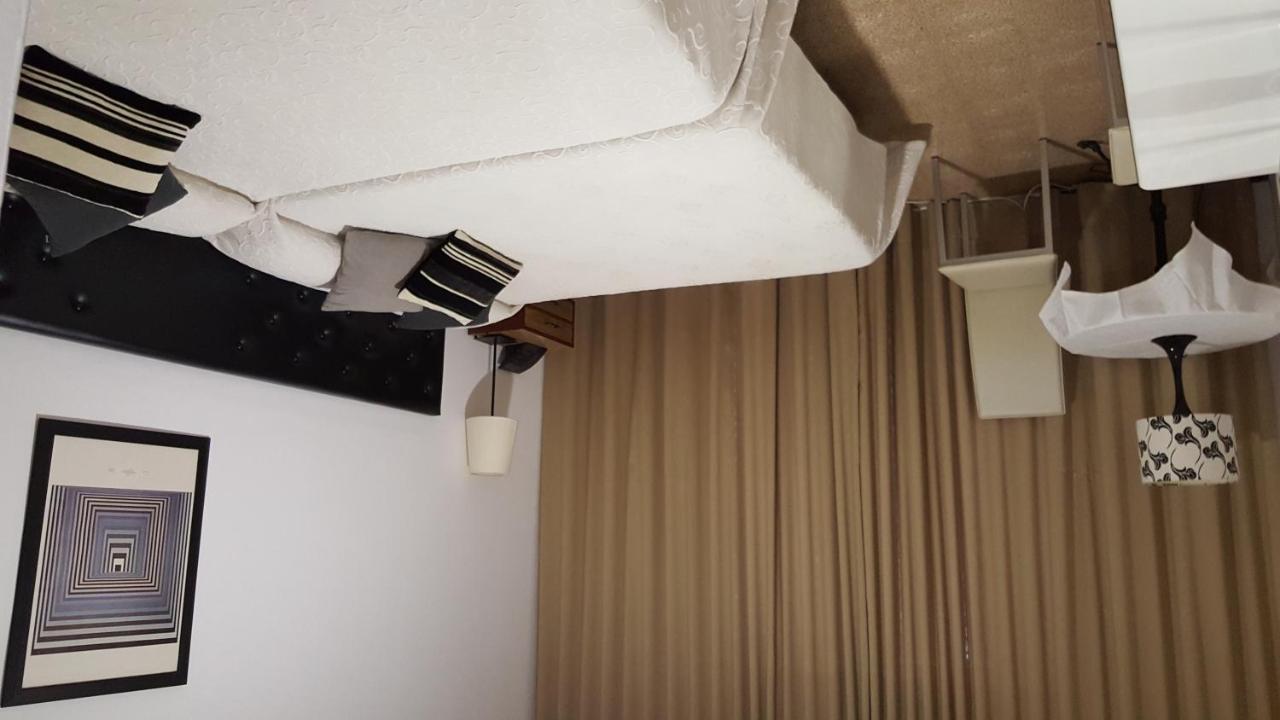 Hostal Residencia Catalina بالاموس المظهر الخارجي الصورة