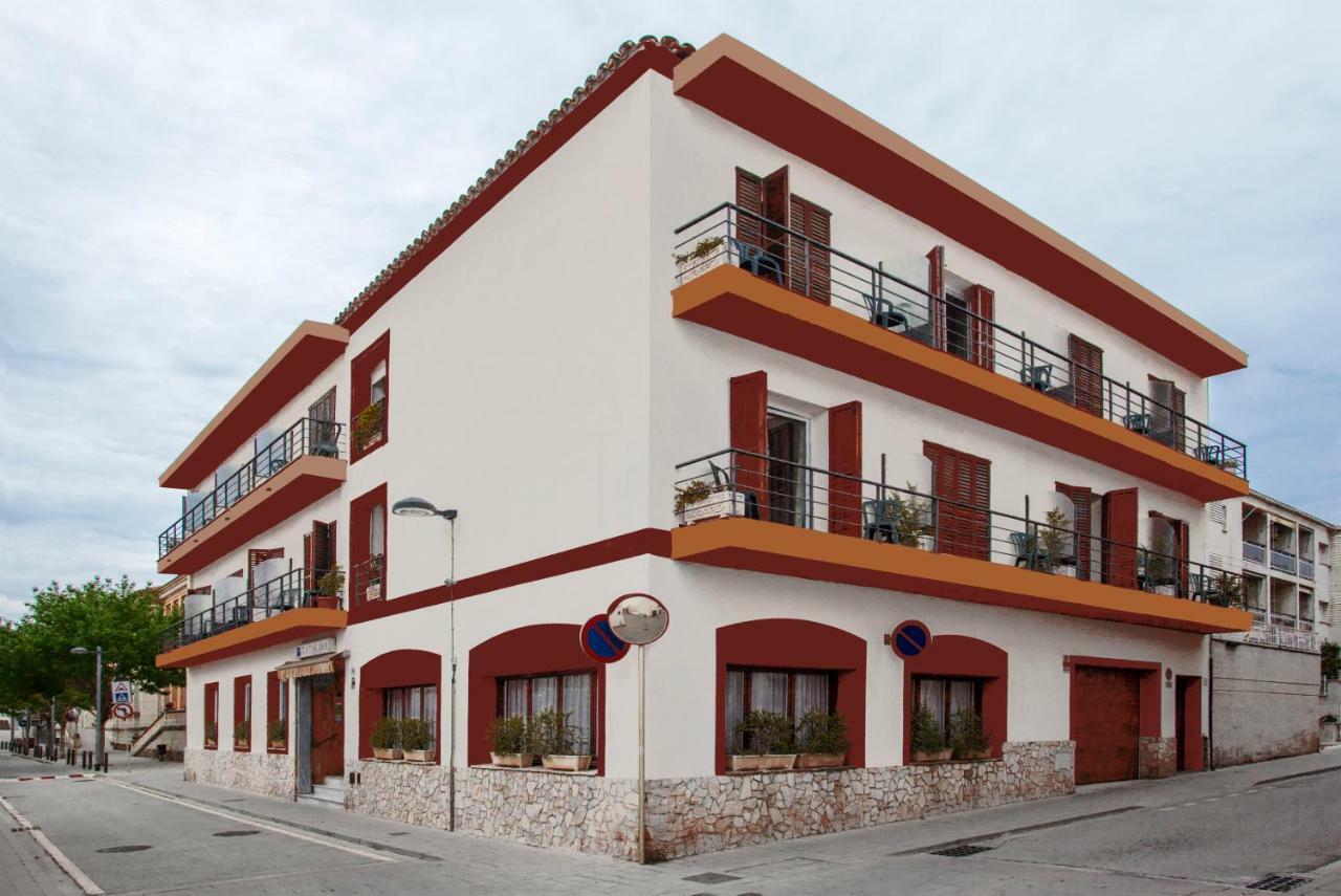 Hostal Residencia Catalina بالاموس المظهر الخارجي الصورة