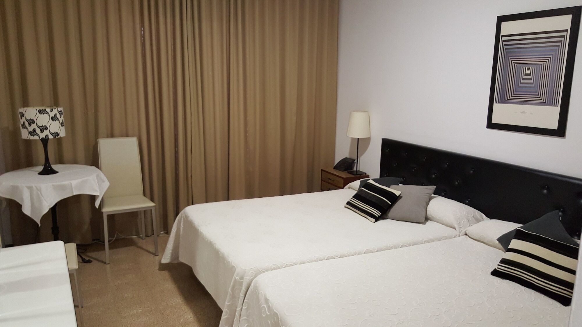 Hostal Residencia Catalina بالاموس المظهر الخارجي الصورة